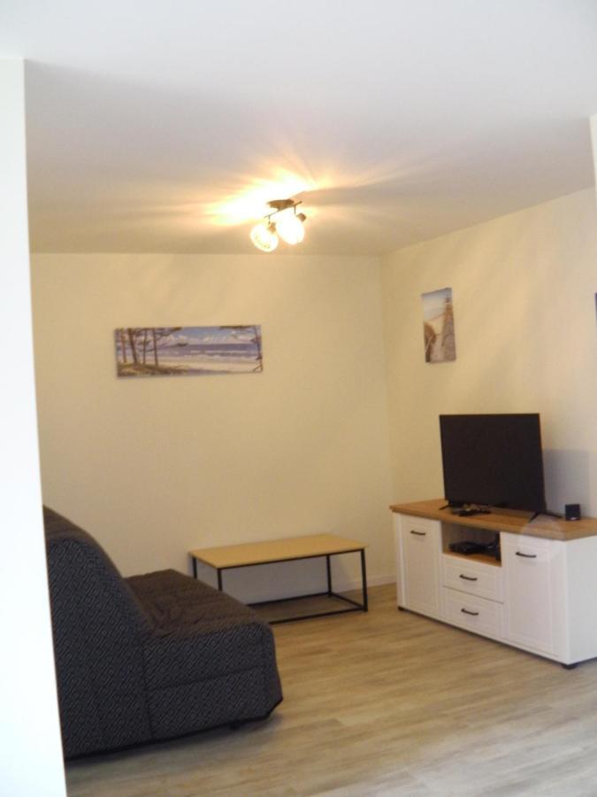 Noaillac Location Meublee Au Milieu D'Un Ecrin De Verdure Aux Vieux Fours מראה חיצוני תמונה